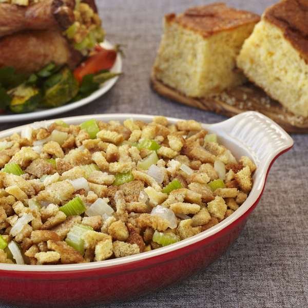 Stuffing Traditional Seasoned 55 oz., PK6, Mrs. Cubbisons, Mfr#: 75685