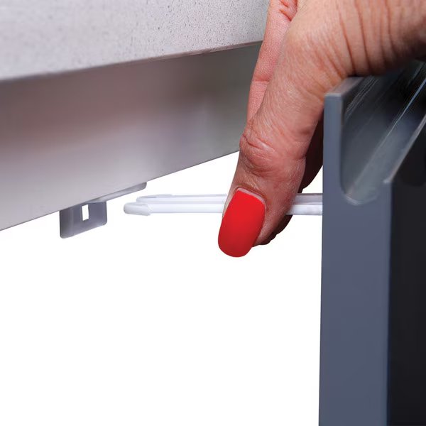 TWIN PIN LATCHES WHT 2PK, Dreambaby, Mfr#: L112