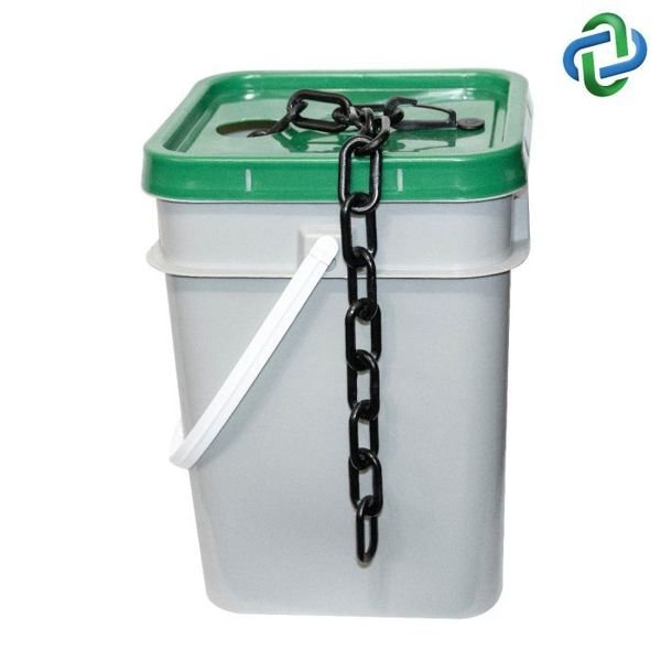 Black Plastic Chain - Pail 1"(#4, 25 mm, Mr. Chain, Mfr#: 10003-P