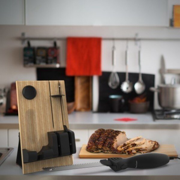 Electric Carving Knife Set, 2 Stainless Steel Blades, Comfort Grip Handle and Wood Storage Block, Hastings Home, Mfr#: 129832QDS
