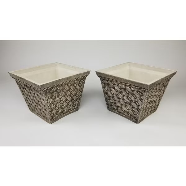 Square Planter, PK2, Red Star, Mfr#: FM-SBWP