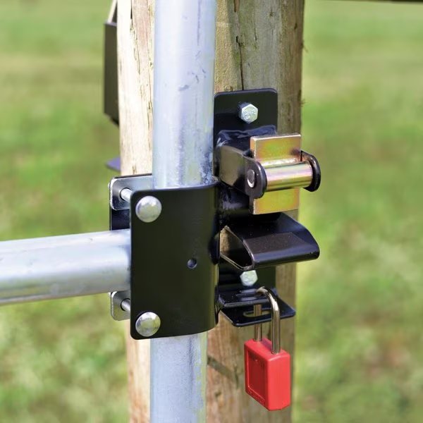 One-Way Lockable Gate Latch Fits 1.62 - 2 in., Petpride, Mfr#: PE2547276