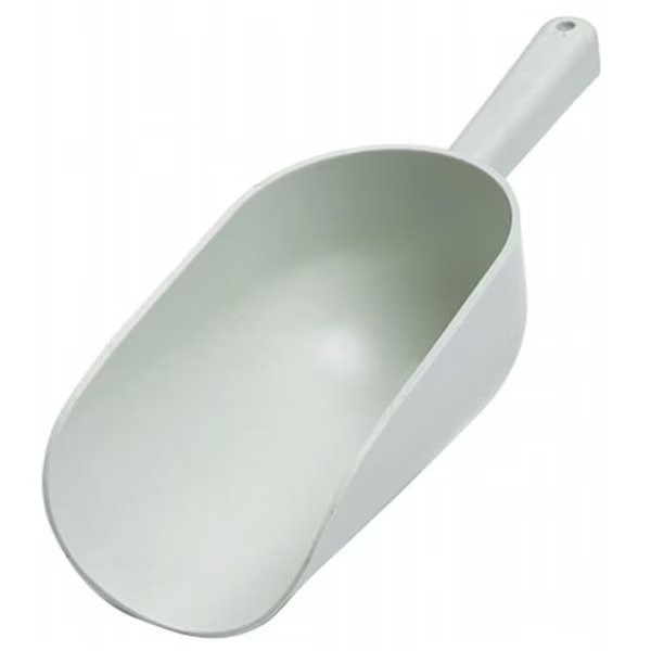 2 Pint White Plastic Feed Scoops, Reincarnation, Mfr#: RE336078