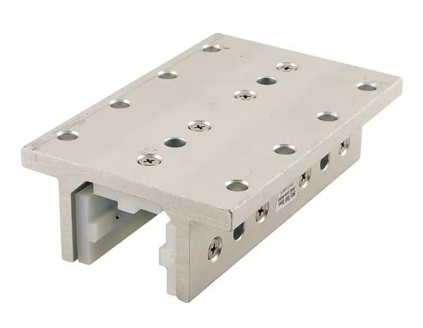 Linear Bearing, 4.000 In W, 6.000 In L, 80/20, Mfr#: 6526