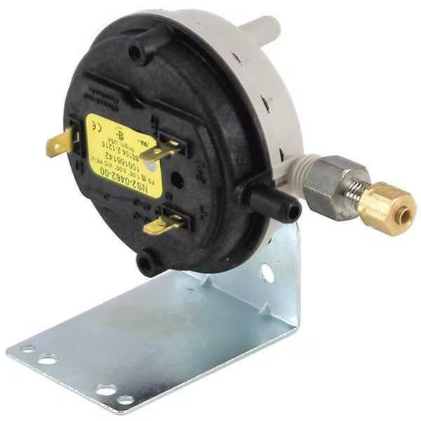 Plastic Air Switch, Cleveland Controls, Mfr#: NS2-0462-00