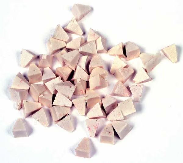 Plastic Media, Pyramid, White, 1/4", Raytech, Mfr#: 41-131